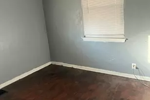 336 W Wilson St, Gary, IN 46404 - Photo 10