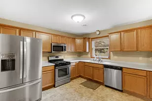 8540 Orchard Dr, Highland, IN 46322 - Photo 2