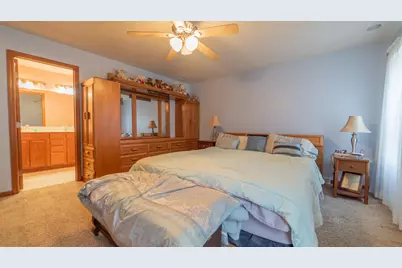 1806 Forsythia Street SE, Demotte, IN 46310 - Photo 20