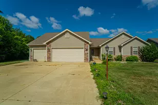 1806 Forsythia St SE, Demotte, IN 46310 - Photo 36