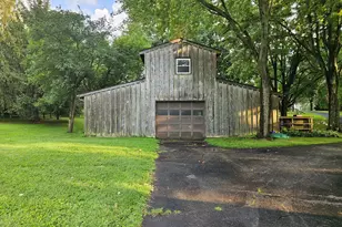 359 E Burdick Rd, Chesterton, IN 46304 - Photo 20