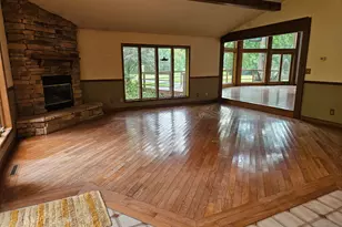 359 E Burdick Rd, Chesterton, IN 46304 - Photo 10