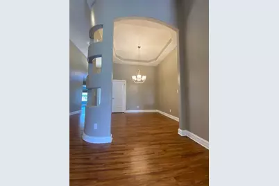 9219 Norris Drive, Hobart, IN 46342 - Photo 4