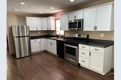 652 S State Street, Hobart, IN 46342 - Photo 2