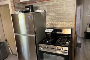 735 Burr St, Gary, IN 46406 - Photo 6