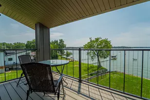 8121 Lake Shore Dr, Cedar Lake, IN 46303 - Photo 4