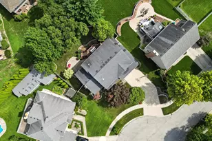 1621 Sea Breeze Ct, Munster, IN 46321 - Photo 38