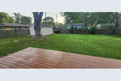 8 Deep River Drive, Hobart, IN 46342 - Photo 12