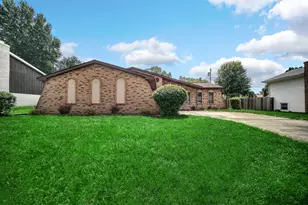 3725 E 33rd Ln, Hobart, IN 46342 - Photo 1