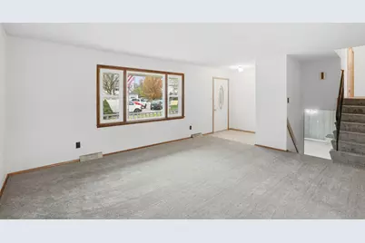 780 Williams Court, Crown Point, IN 46307 - Photo 4