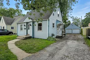 9040 W Delaware Pkwy, Munster, IN 46321 - Photo 2