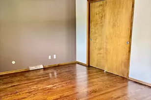 9501 Dogwood Dr, Munster, IN 46321 - Photo 12