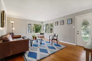 8154 Kooy Dr, Munster, IN 46321 - Photo 4