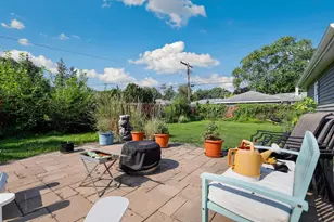 8154 Kooy Dr, Munster, IN 46321 - Photo 20