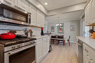 8154 Kooy Dr, Munster, IN 46321 - Photo 8