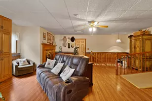 228 S 675 W, Hebron, IN 46341 - Photo 6