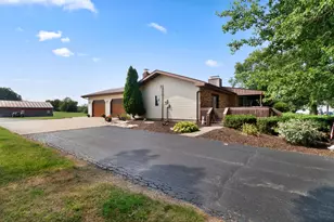 228 S 675 W, Hebron, IN 46341 - Photo 4