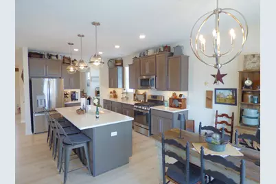 210 Sweetbay Street, Valparaiso, IN 46385 - Photo 6