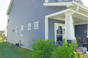 210 Sweetbay St, Valparaiso, IN 46385 - Photo 34