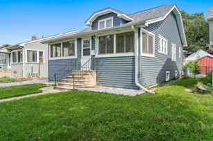 2711 Clough Ave, Highland, IN 46322 - Photo 2