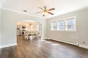 2711 Clough Ave, Highland, IN 46322 - Photo 8