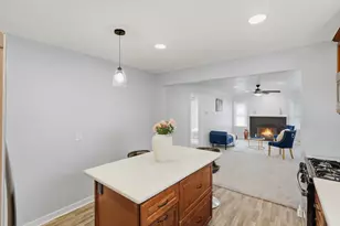 12 Sunset Rd, Merrillville, IN 46410 - Photo 4