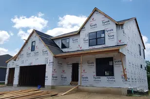 1350 Winding Brk Dr, Valparaiso, IN 46385 - Photo 2