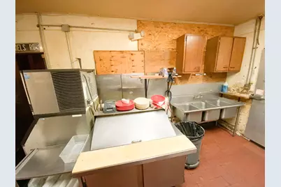 4825 Central Avenue, Lake Station, IN 46405 - Photo 16