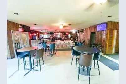 4825 Central Avenue, Lake Station, IN 46405 - Photo 10