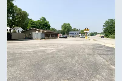 4825 Central Avenue, Lake Station, IN 46405 - Photo 2