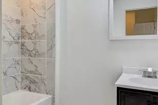 246 142nd St, Hammond, IN 46327 - Photo 14