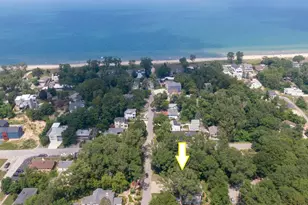 1071 N Warren St, Gary, IN 46403 - Photo 2