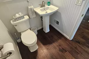 1071 N Warren St, Gary, IN 46403 - Photo 18