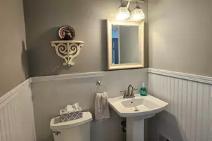 1071 N Warren St, Gary, IN 46403 - Photo 16