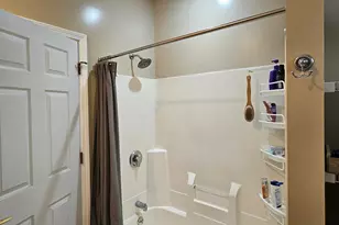 1071 N Warren St, Gary, IN 46403 - Photo 74