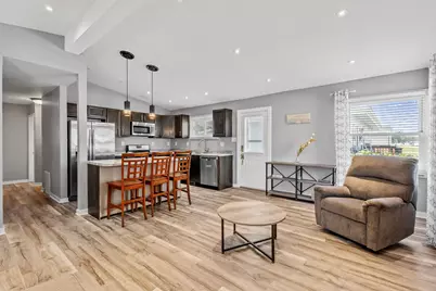 220 S Delaware Street, Hobart, IN 46342 - Photo 6