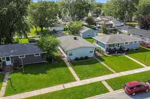 220 S Delaware St, Hobart, IN 46342 - Photo 36