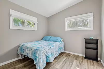 220 S Delaware Street, Hobart, IN 46342 - Photo 12