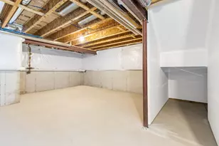 3922 Brander Dr, Valparaiso, IN 46385 - Photo 30