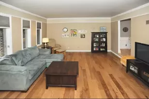 2129 Normandy Rd, Schererville, IN 46375 - Photo 4