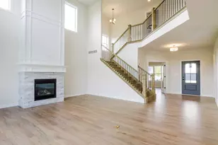 1855 Trailbrook Dr, Valparaiso, IN 46385 - Photo 8