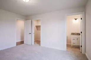 1855 Trailbrook Dr, Valparaiso, IN 46385 - Photo 24