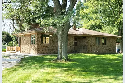 201 W Halleck Street, Morocco, IN 47963 - Photo 1