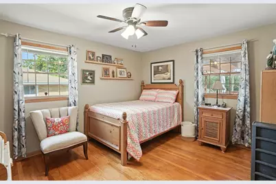 901 Ridgeway Avenue, Munster, IN 46321 - Photo 12