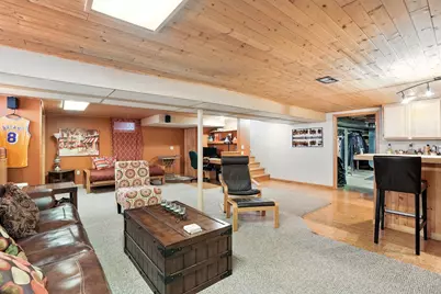 901 Ridgeway Avenue, Munster, IN 46321 - Photo 24