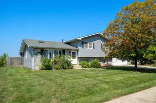 7520 Johnson St, Merrillville, IN 46410 - Photo 2