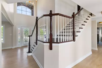 10407 Golden Arch Avenue, Saint John, IN 46373 - Photo 2