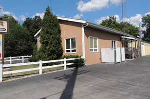 457 S Campbell St, Valparaiso, IN 46385 - Photo 4