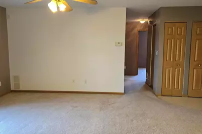 2035 W 75th Place #21, Merrillville, IN 46410 - Photo 4