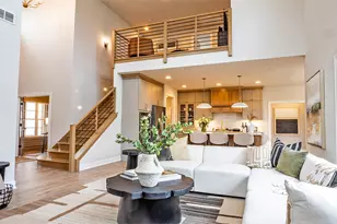 1753 Trailbrook Dr, Valparaiso, IN 46385 - Photo 10